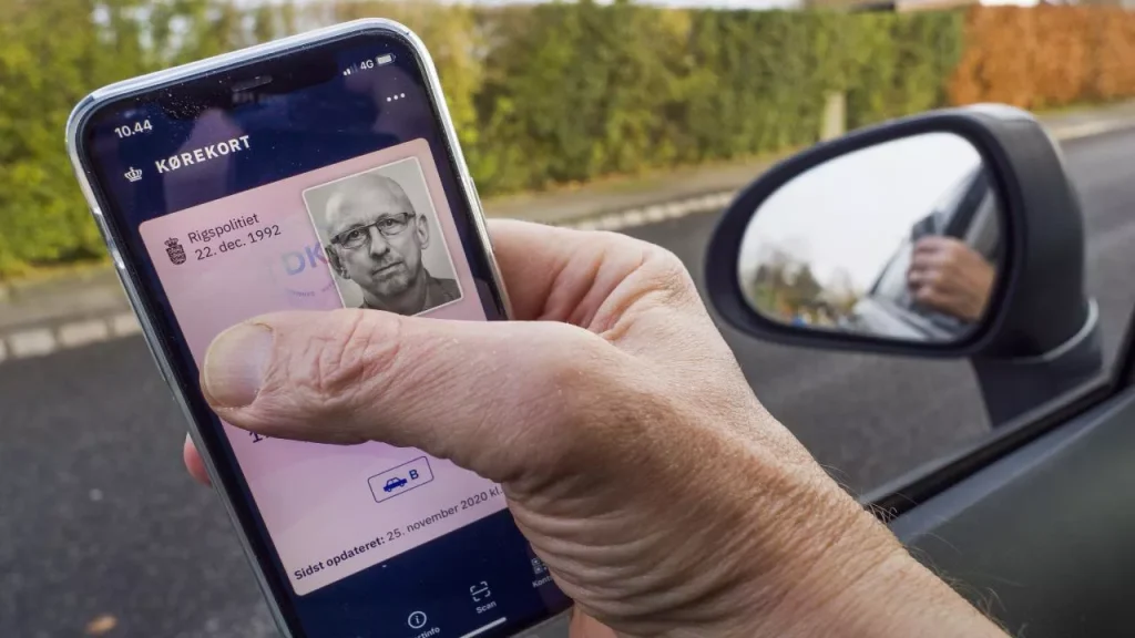 Ny lov: Tag kørekort i en elbil