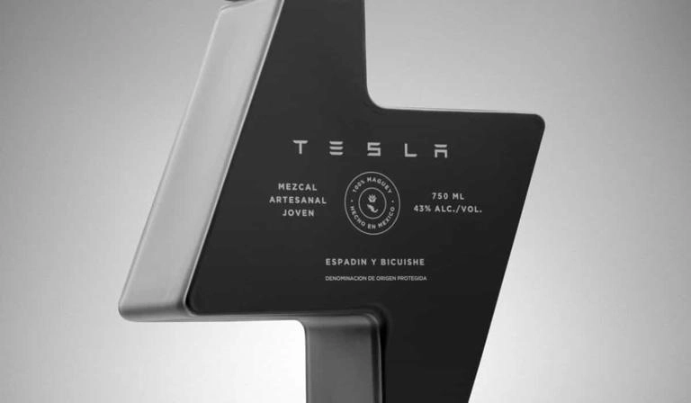 Har du smagt den? Tesla lancerer helt egen spiritusflaske Mezcal