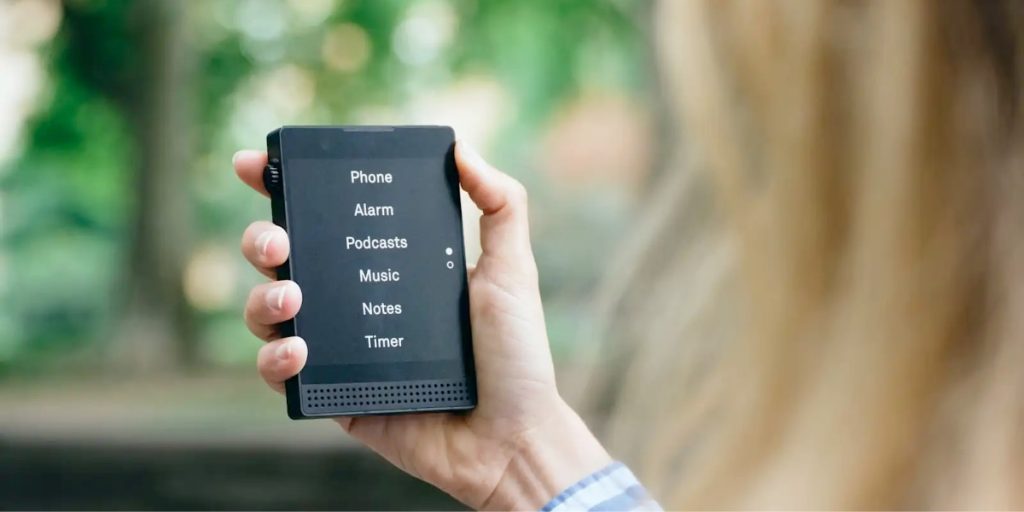 Light Phone III er mobilen til dig, der vil mindske din skærmtid