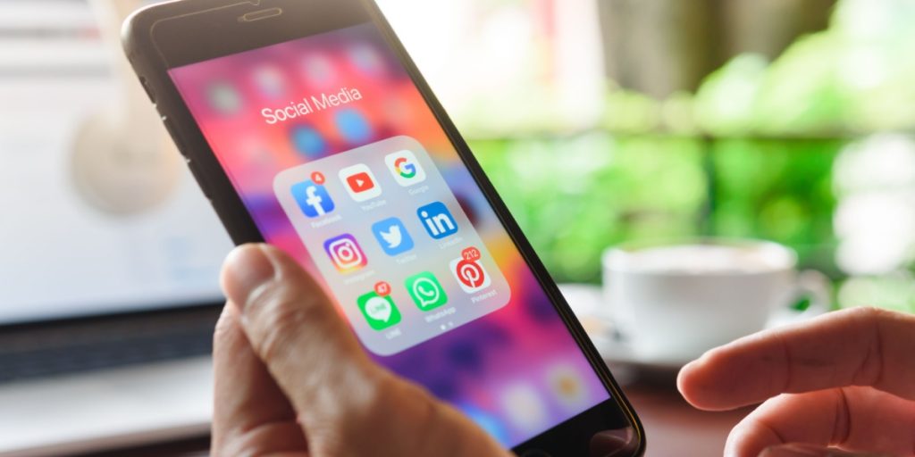 Overvejer du at købe ny iPhone? Derfor bør du vente til 2027.