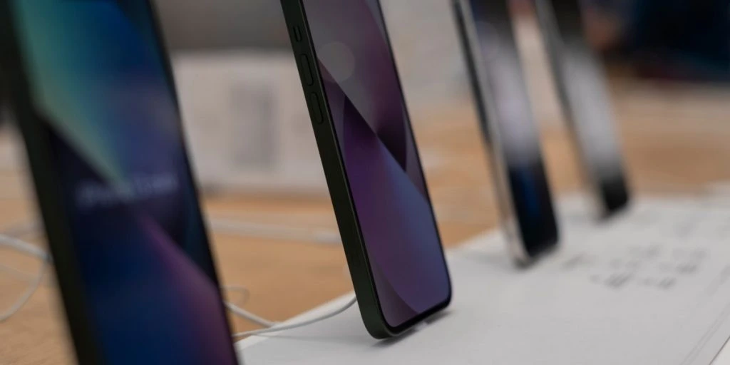 Apple advarer iPhone-brugere: Nødopdatering skal installeres med det samme!