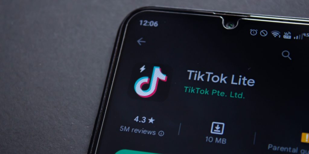 TikTok-kopi stormer frem i App Store og Google Play – men det er ikke kun positivt