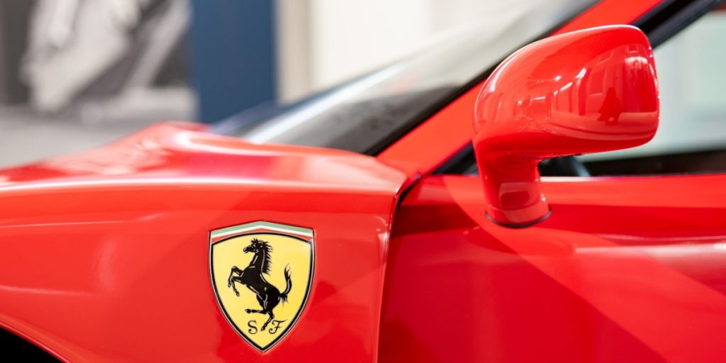 Ferrari lancerer første elbil inden 2025: Her er, hvad du kan forvente