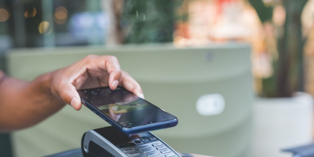 Endelig sker det: Nu får MobilePay kontaktløse betalinger