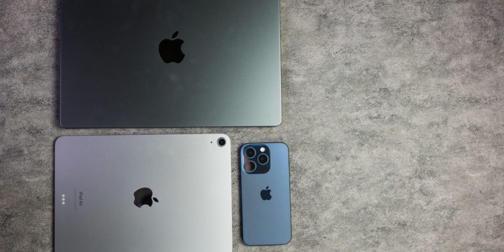Apple bryder med traditionen: MacBooks med M4-chip får helt særlige leveringstidspunkter