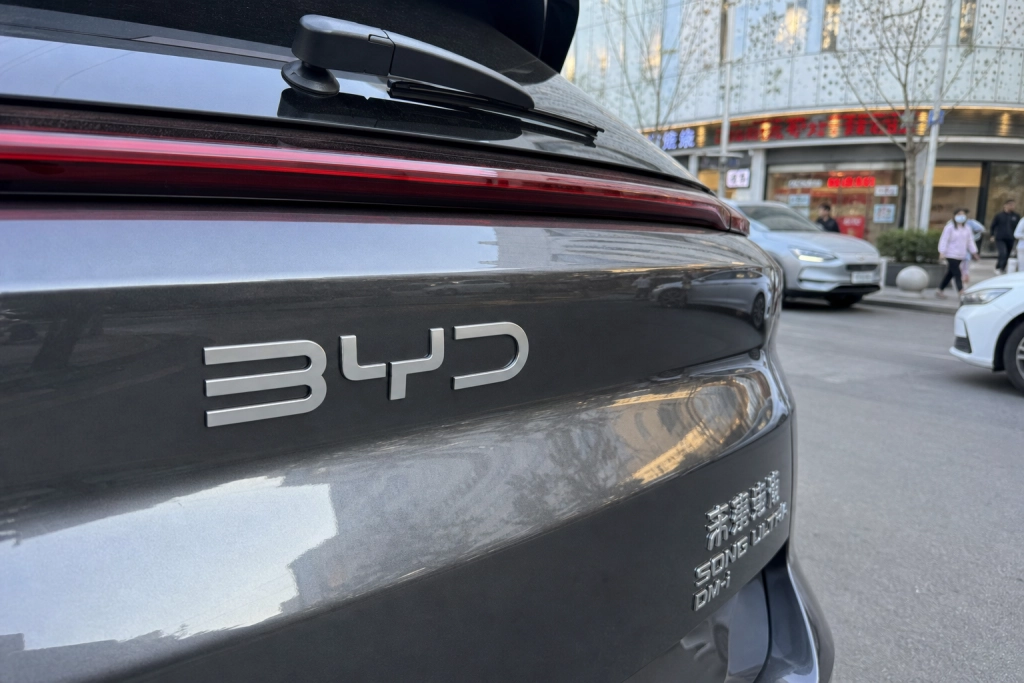 1.845 km på én tank: BYD's nye familie-SUV koster fra 122.000 kroner i Kina