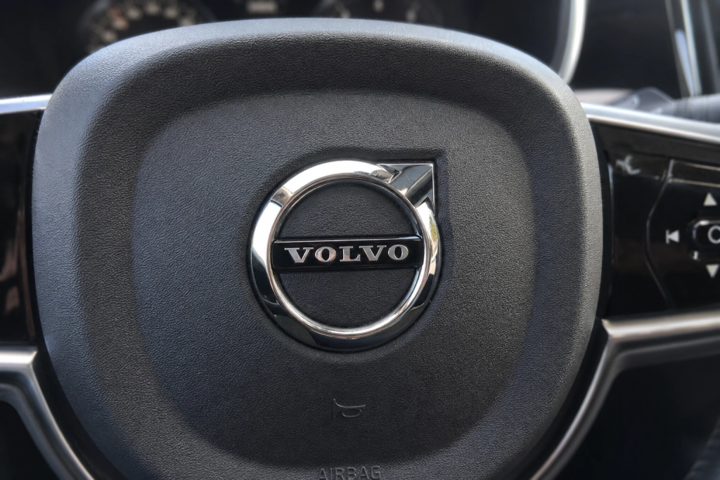 Ny Volvo EX30 i flammer: Thailandske myndigheder vil tvinge tilbagekaldelse af alle biler