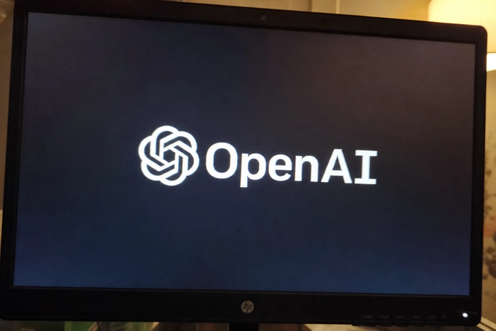 GPT-5.6 er her: OpenAI navngiver tre modeller Sol, Terra og Luna - men kun en håndfuld firmaer får adgang nu