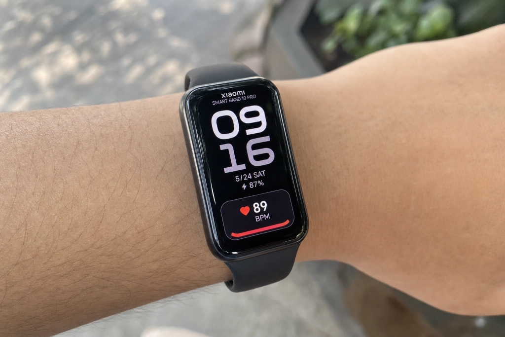 Xiaomi pakker en 2000-nit AMOLED og HRV-måling i fitnessbånd til 80 euro