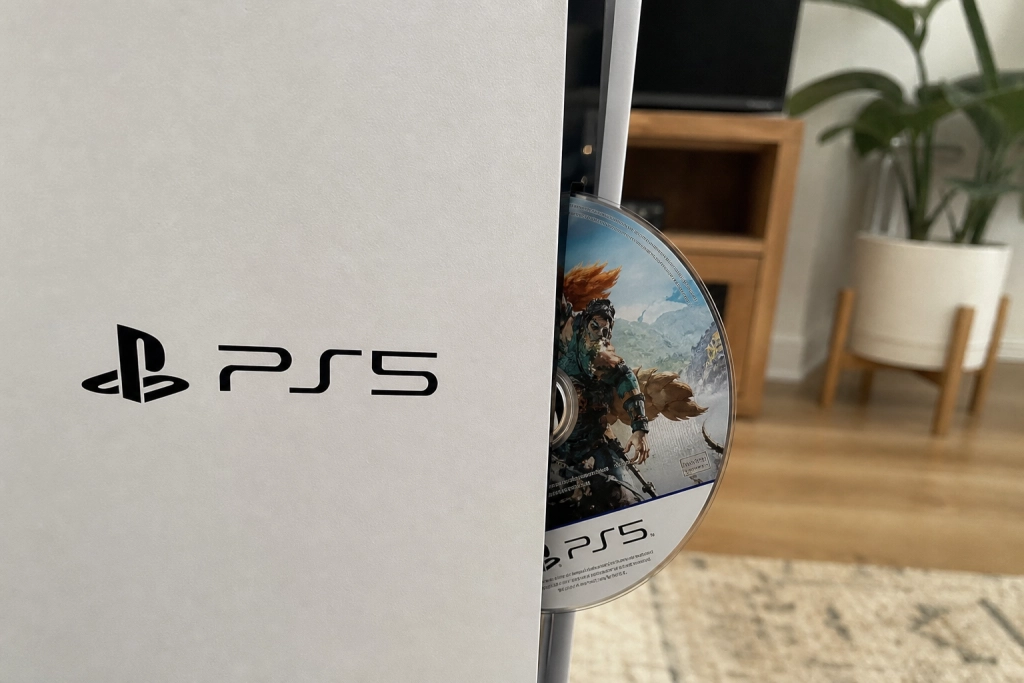 House Flipper Remastered er ude på PS5 og Xbox: Det får du for de 350 kroner