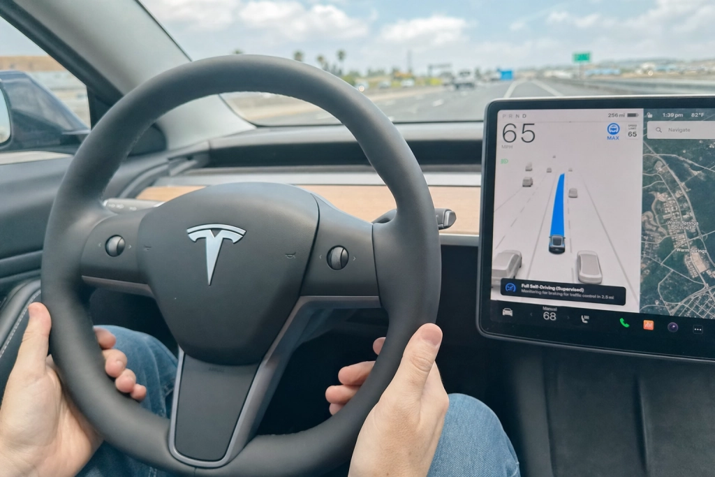 Teslas FSD godkendt i Danmark, men kan allerede være væk om 6 måneder igen