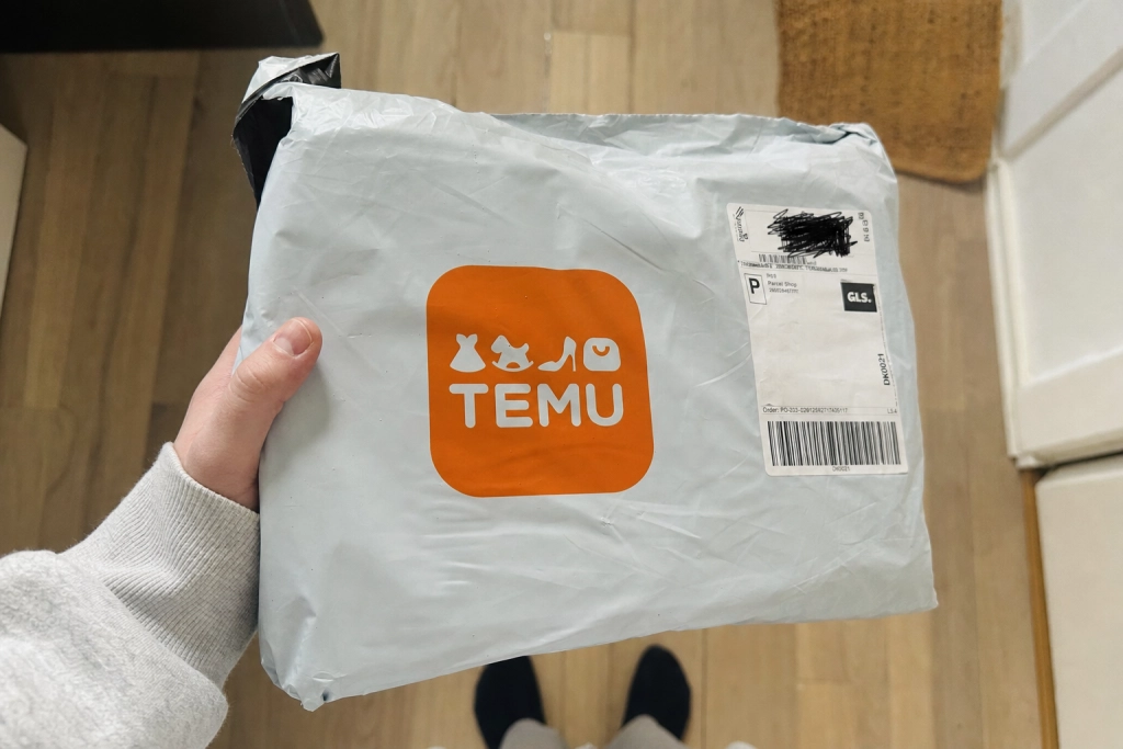 TEMU, Shein og AliExpress dyrere fra i morgen: EU lukker toldhul med milliarder i tabt afgift