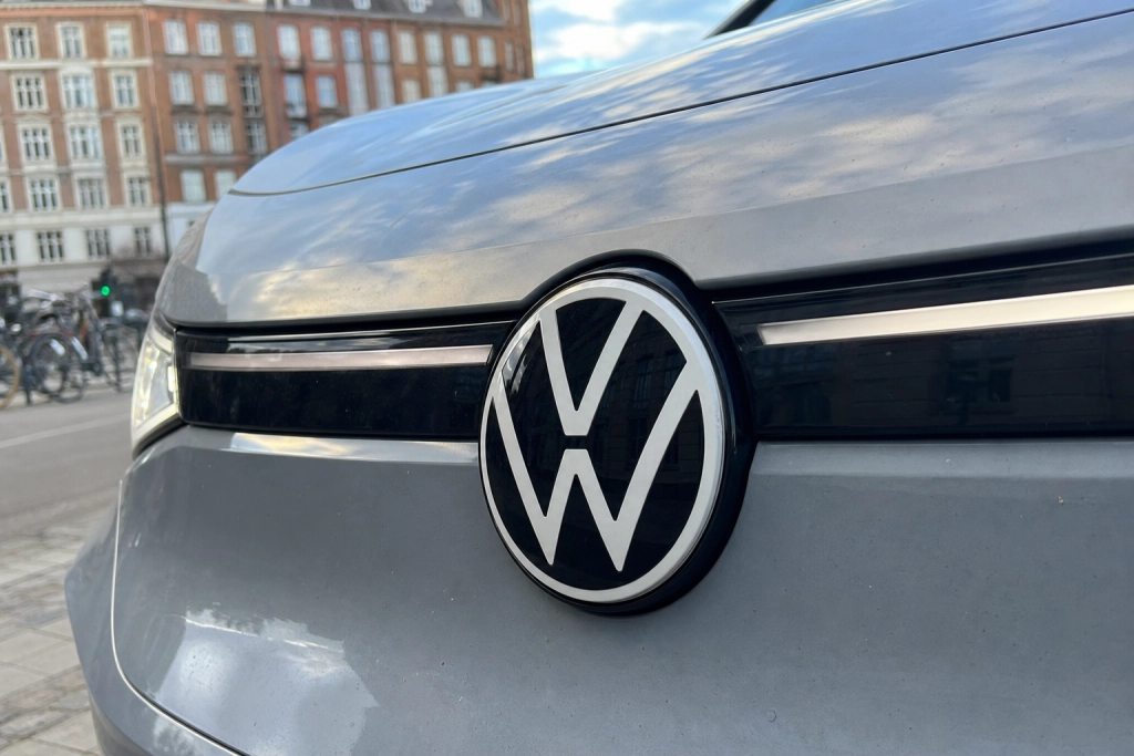 Volkswagen sælger nu hver fjerde elbil i Europa: Her er Oliver Blumes otte greb mod 2030