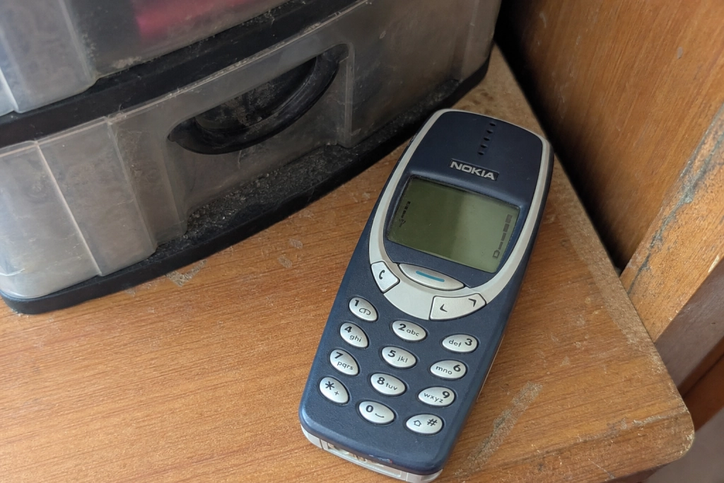 Din Nokia 8810 kan sælges for 20.000 kr: De 9 gamle telefoner der er mest værd på samlerbørsen