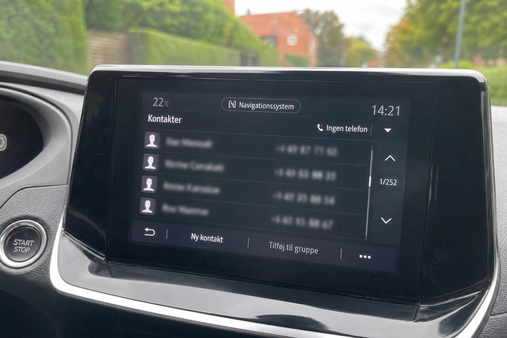 Lejede du bil på ferien: Bluetooth-systemet har gemt dine kontakter og den næste lejer kan ringe til dem