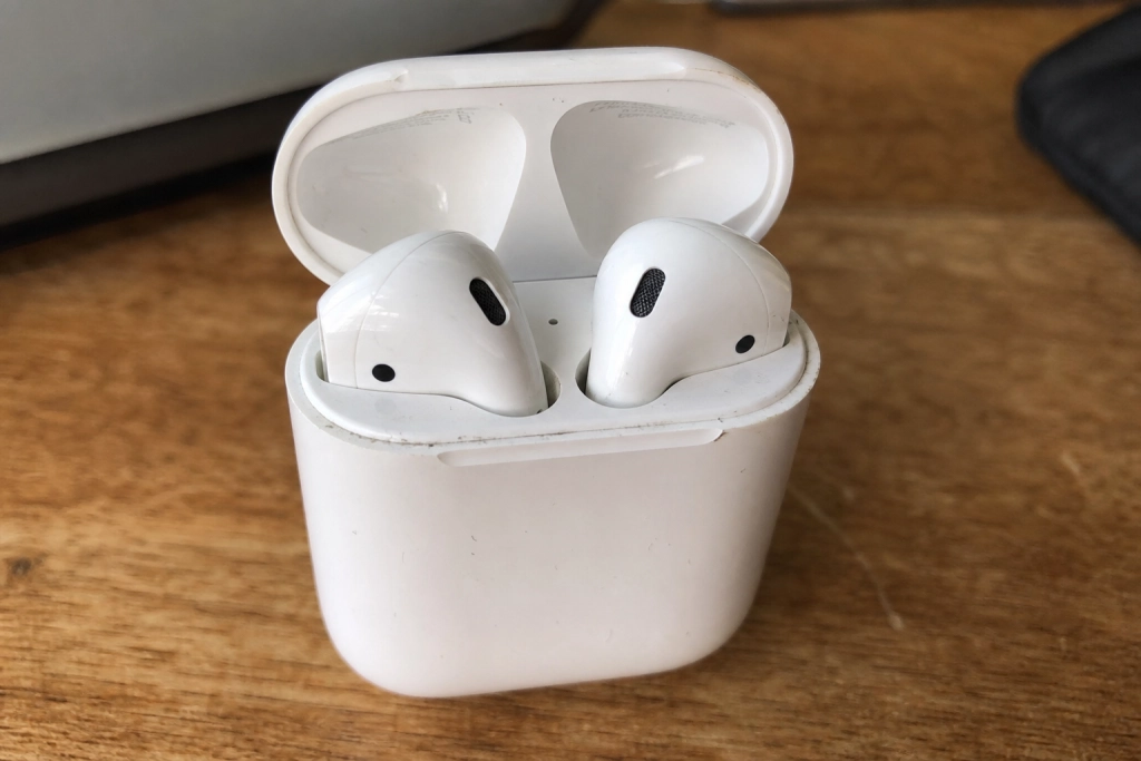 Har du de originale AirPods: Apple har allerede stemplet dem vintage, og næste trin nærmer sig