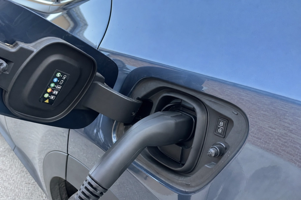 Din elbil-batterigaranti dækker mindre end du tror: I fire situationer betaler du selv