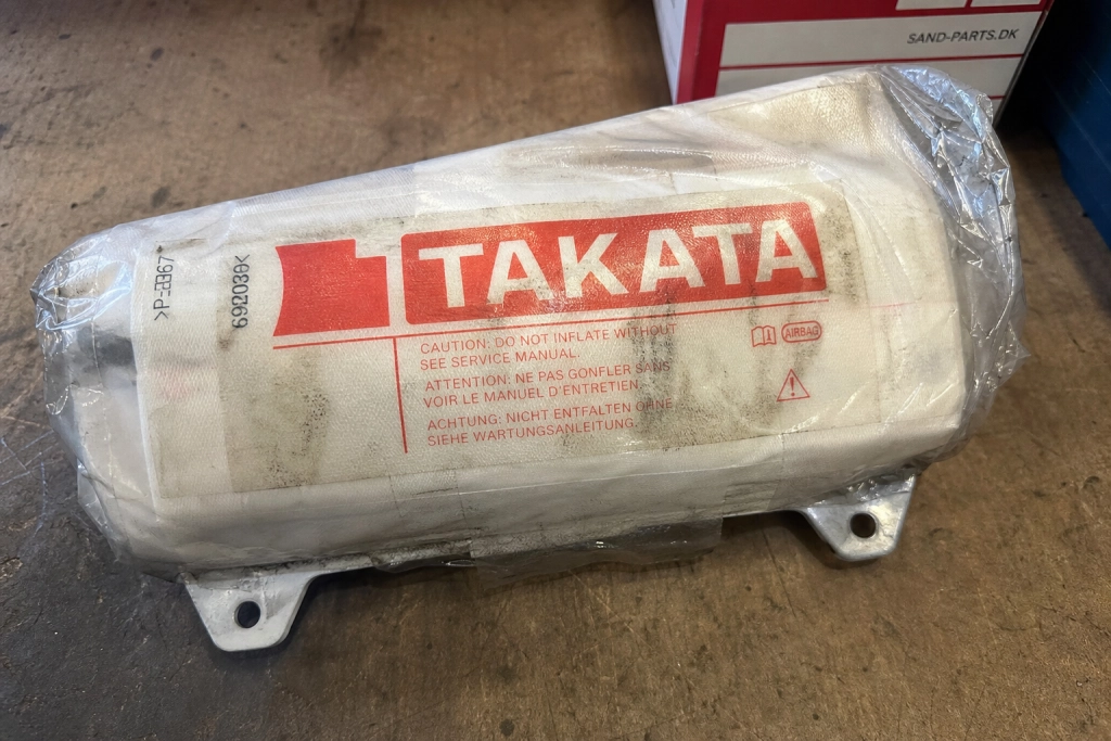 Ny airbag, samme dødsfælde: Stefan betalte 7.000 kroner for en Takata-fejlvare, to gange