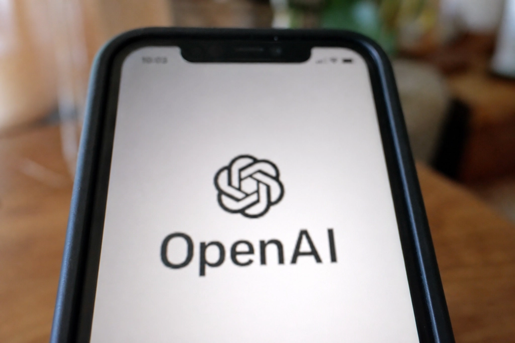 OpenAI GPT-Live: Ny stemmeklient taler og lytter på samme tid