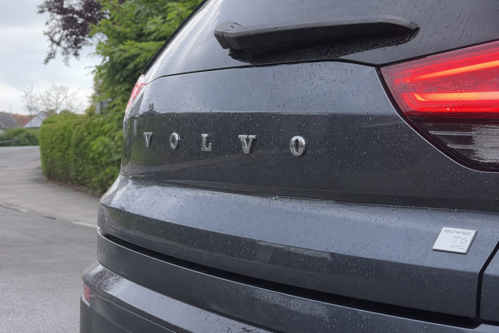 Volvo tilbagekalder 11.469 biler: OTA-rettelse til bakkameraet slog bremserne ud ved nedkørsel