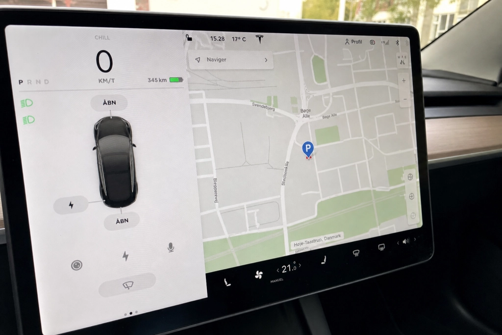 Har du en Tesla fra 2019 og frem: Ny FSD-opdatering med flere nye funktioner er på vej til din bil