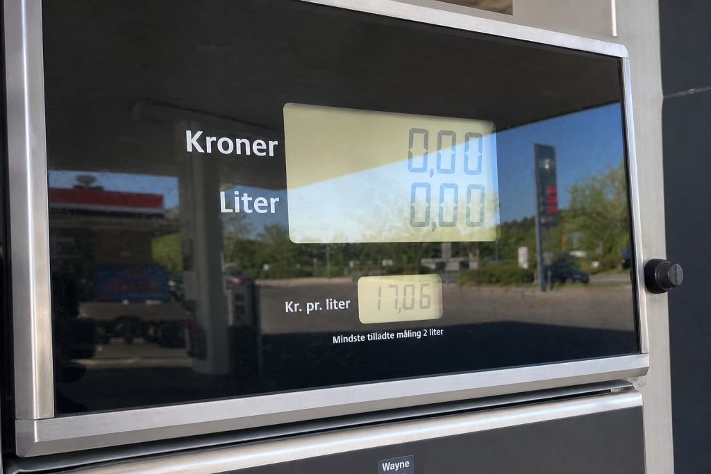 17,06 kroner per liter: Danmark er Europas dyreste benzinland