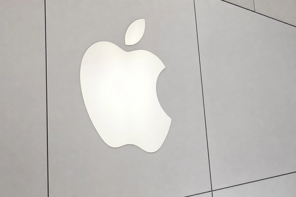 Apple planlægger en iPhone vi aldrig har set før: Det kan betale sig at vente