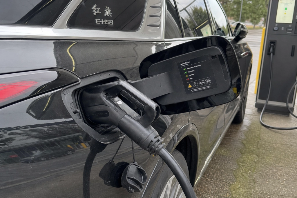 Kinesisk elbilbatteri-rekord: Fra 10 til 97 procent opladning på kun 8 minutter