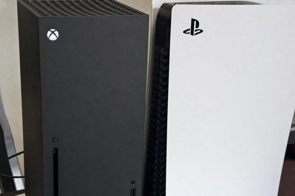 Game Pass og PlayStation Plus har byttet plads i 2026: Én er billigere at komme i gang med, den anden vinder på nye spil