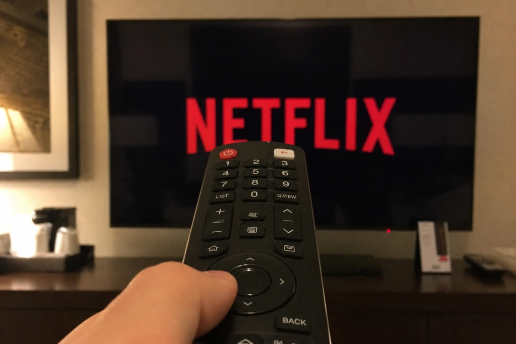 Tjekker du ind på hotel: Dit Netflix-login sidder stadig i TV-et når du kører hjem