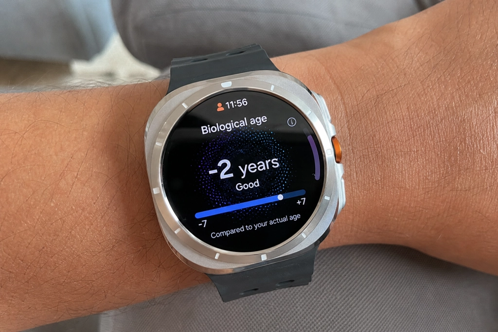 Samsung afslører nyt smartwatch: Ny sensor måler din biologiske alder og advarer mod høretab