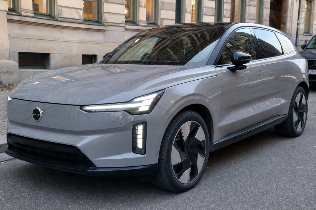 Volvo EX60 er udsolgt i hele 2026: Alligevel skærer svenske forhandlere op til 37.000 kroner af prisen
