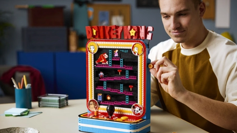 LEGO genopliver 1981-klassikeren: Spillebar Donkey Kong-arkadeautomat lander 1. august til under 1.300 kroner