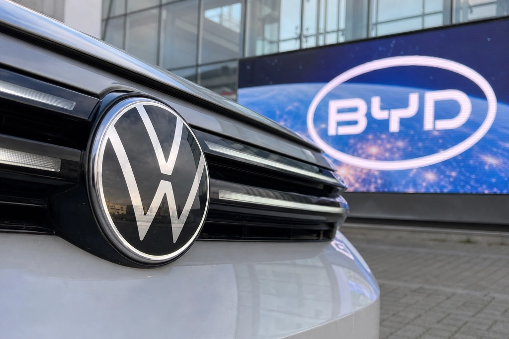 Kiel-økonom siger det direkte: VW bliver sandsynligvis opkøbt af BYD