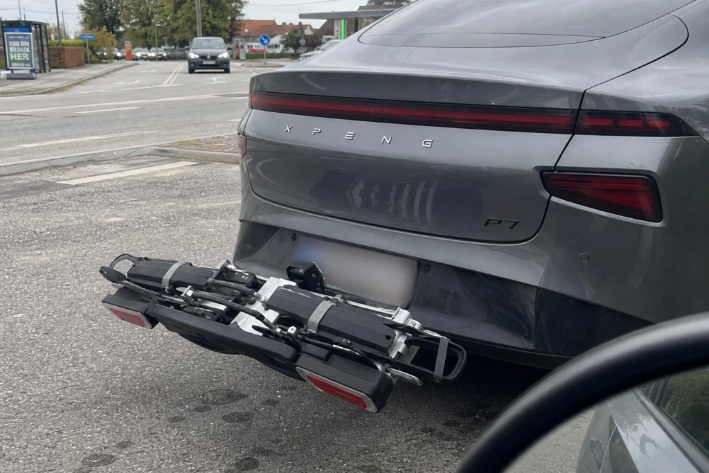 Advarsel til Xpeng-ejere: Bilen kan tabe last på grund af pludseligt sammenklappende dele