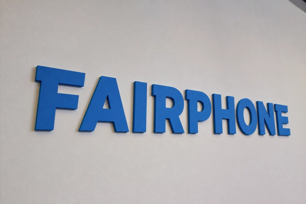Fairphone 6+ afsløres i morgen: Her er alt vi ved om den bæredygtige toptelefon