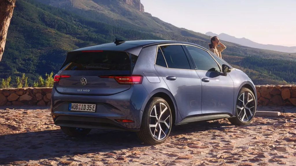 VW ID.3 Neo anmeldt: Tættere på Golf-følelsen end nogensinde - men ladetiden skuffer