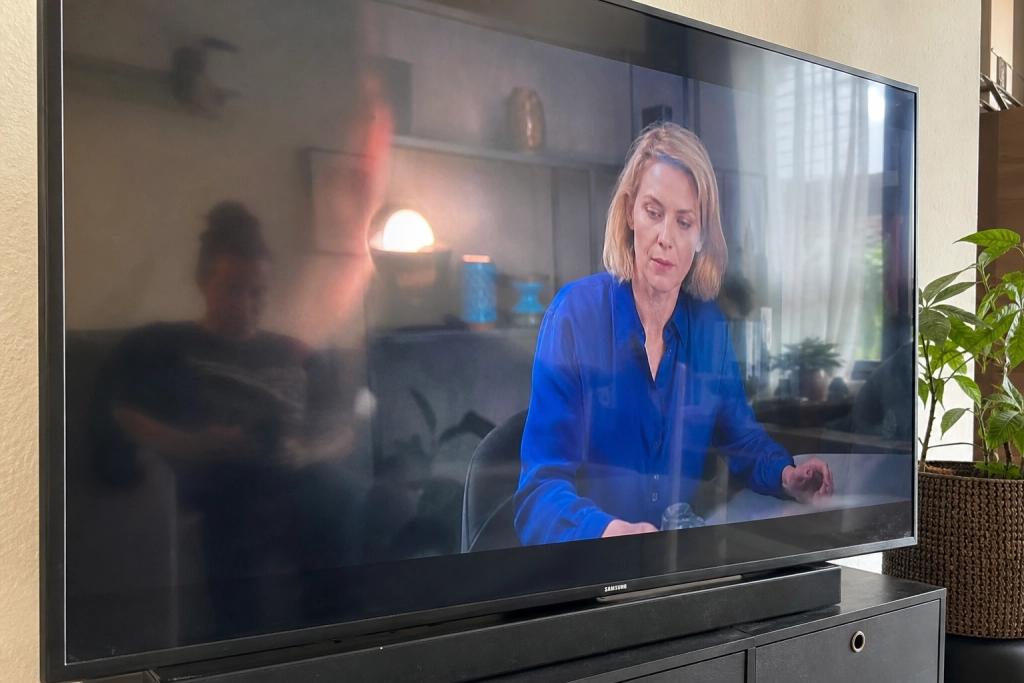 Dit smart-TV sender alt du ser til reklamefirmaer: Tre klik stopper det