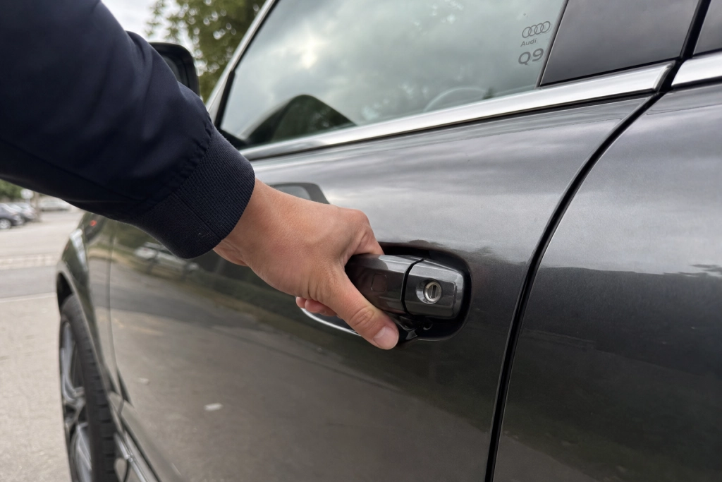 Audi indrømmer at bilindustrien gik for langt: Den bedste feature på Q9 overrasker alle