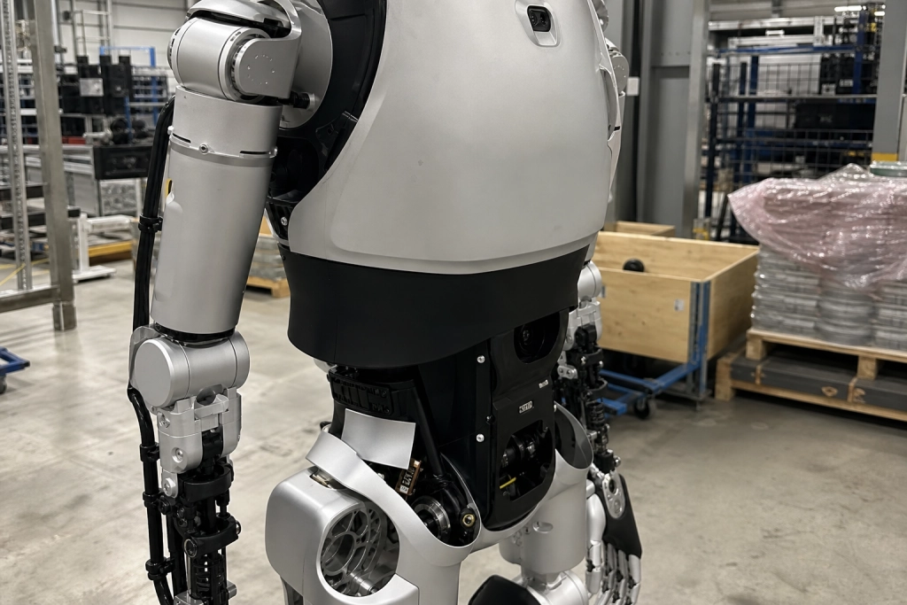Elbil-succesen gentager sig: Kina står bag 97 procent af verdens humanoide robotter