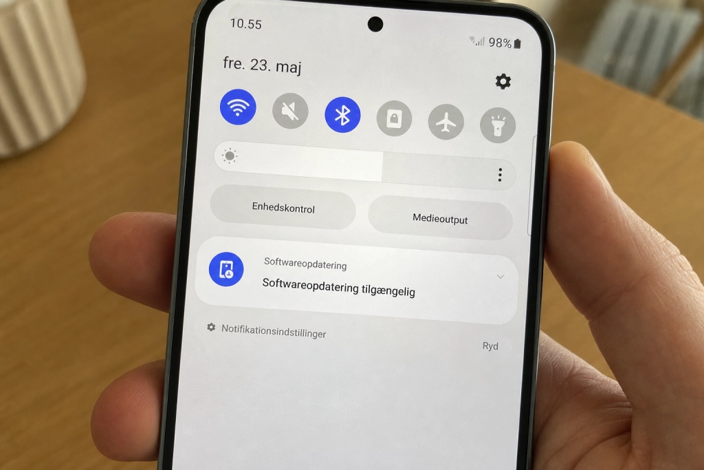 De fleste Samsung-ejere tjekker aldrig dette: Sådan ved du om din telefon er sikker