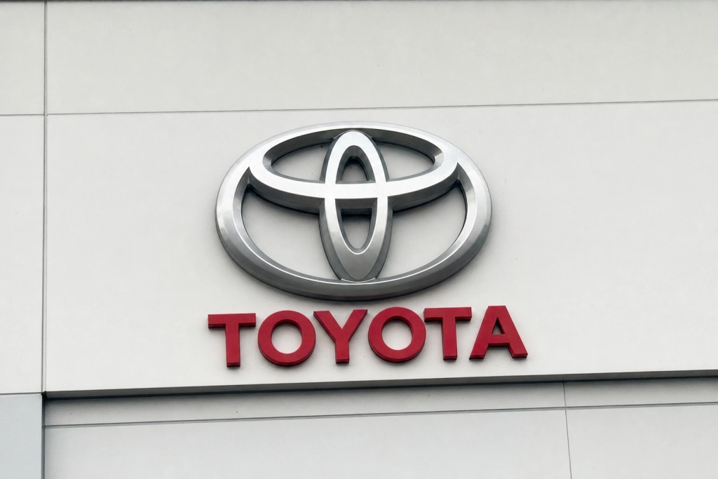 Toyota forbereder supercar med aftageligt tag: Genliver et ikonisk navn fra 80'erne og 90'erne