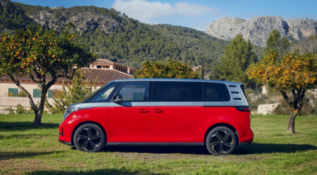 VW gør ID.Buzz til autocamper: Elektrisk campingvan klar i 2028