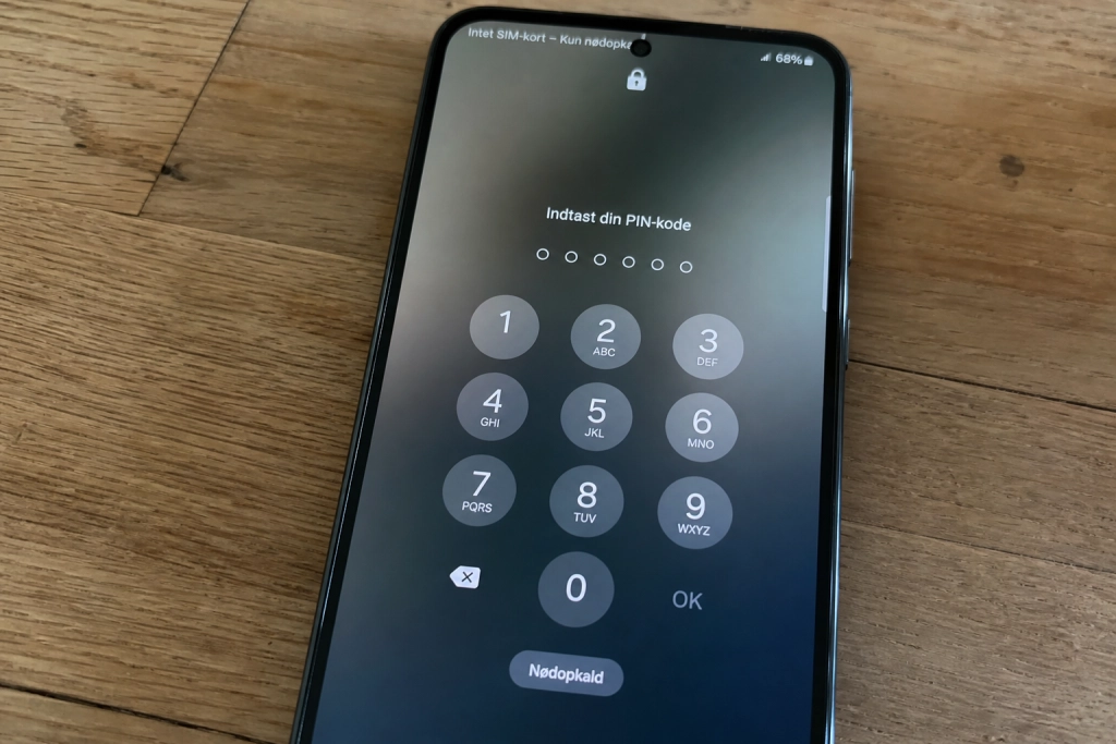 Denne app tager et snigfoto af den, der roder i din telefon