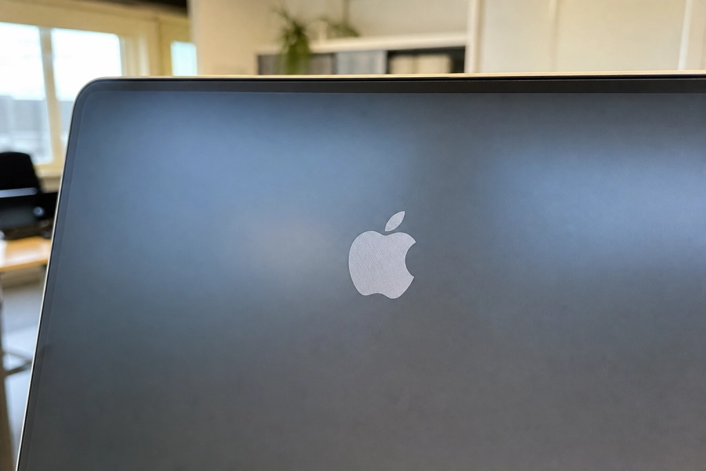 Apple fyrer 60 fra Vision Pro-team: Kursen sættes mod AI-briller på WWDC 2027