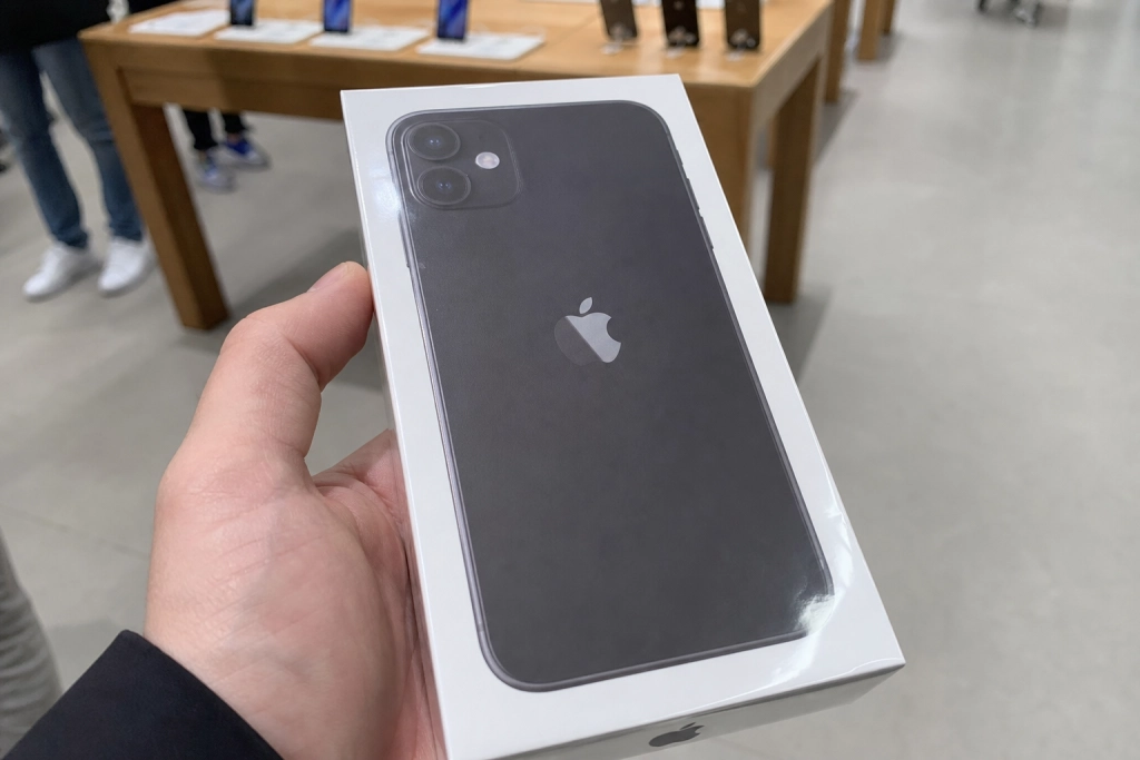 Falske iPhones fra Kina snød Apple for 110 millioner kroner: Bagmænd fik årelange fængselsdomme