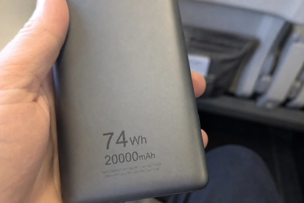 Nye regler i flyet: Sådan må du bruge din powerbank på ferien, og hvornår den bliver taget fra dig