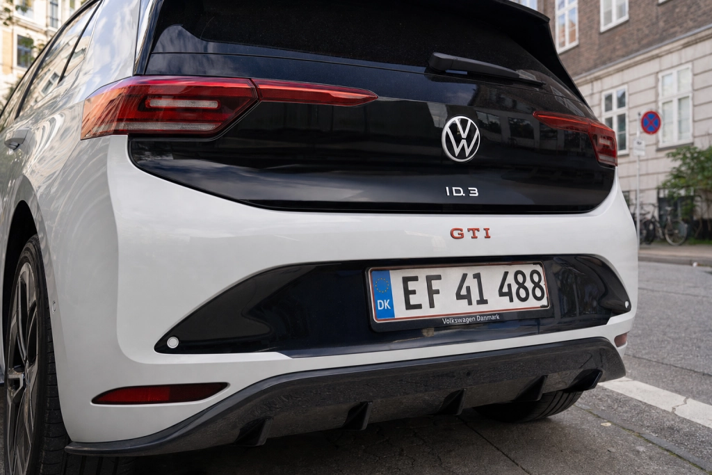 VW dropper benzinen: Nu er den stærkeste GTI nogensinde elektrisk