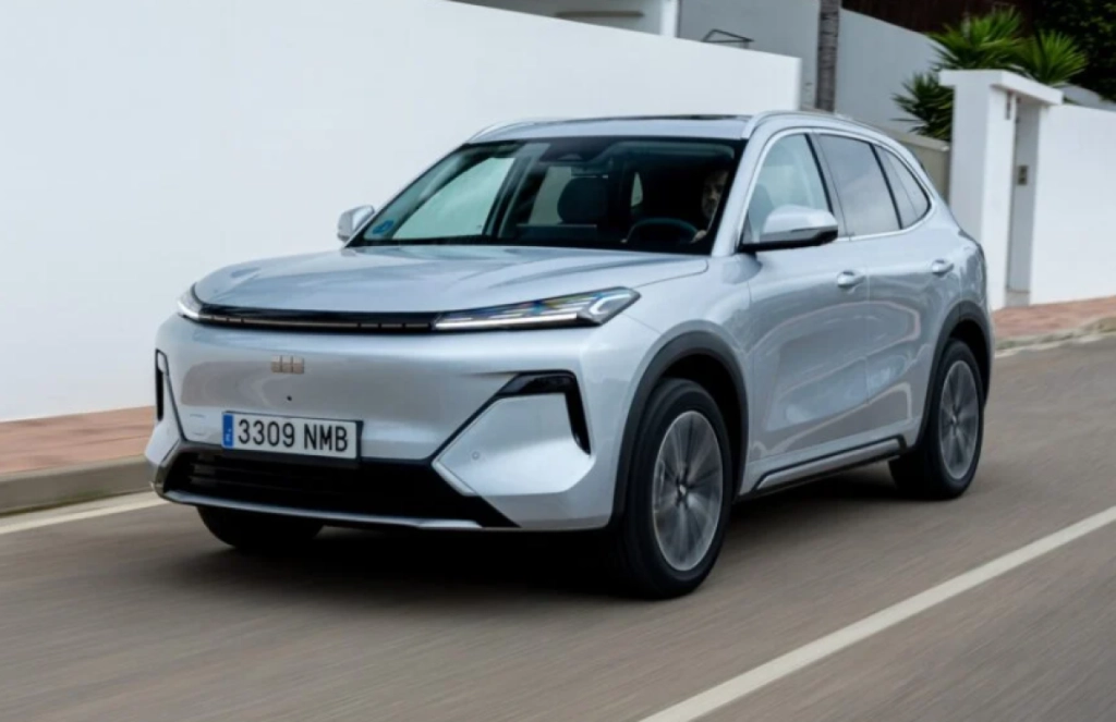 Ny Geely lover 1.055 km rækkevidde: Plug-in-SUV rammer Europa fra cirka 261.000 kroner