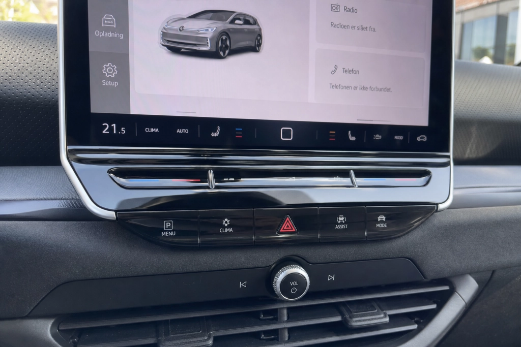 VW erkender fejlen: Nu vender de fysiske knapper tilbage i elbilerne